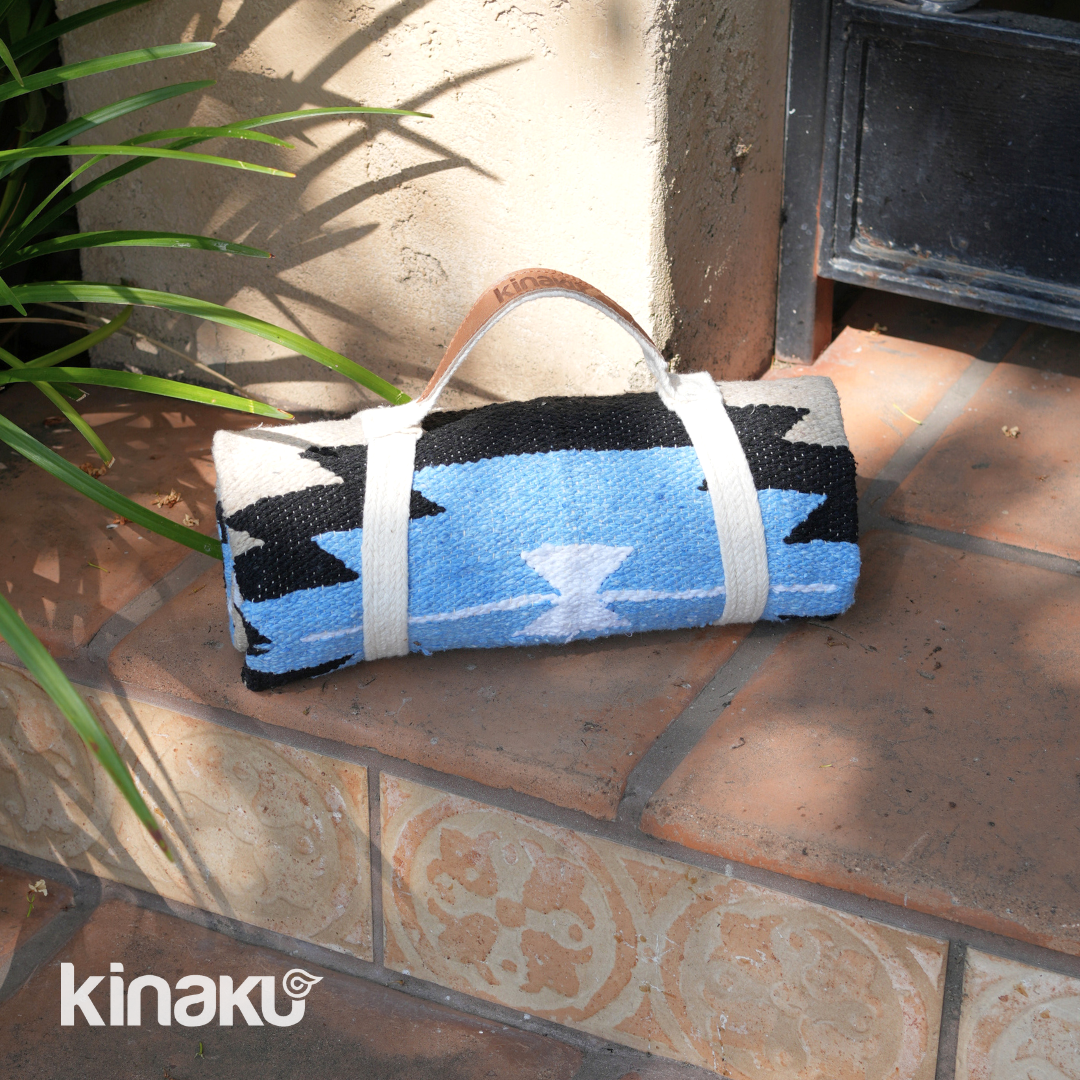 Kinakú Sarape Decke TOLUCA mit Tragegriff